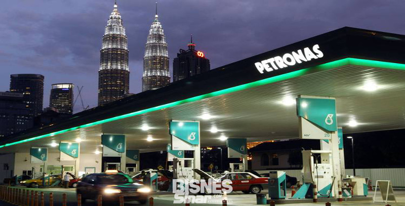 Petronas sumbang peralatan perubatan RM20 juta - BISNES SINAR