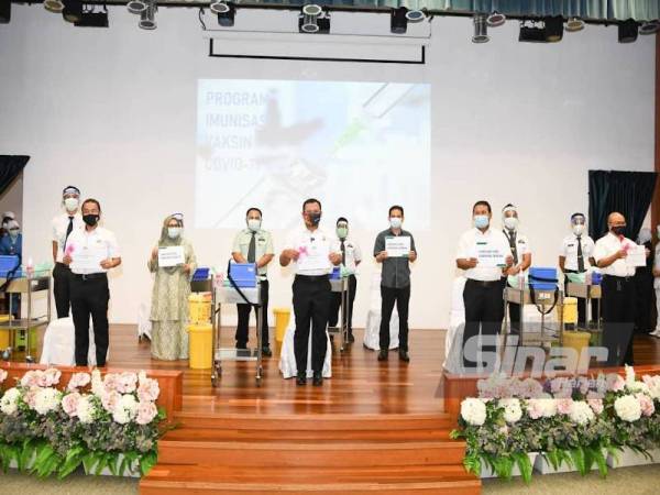 Selangor terima 78,000 dos vaksin fasa pertama