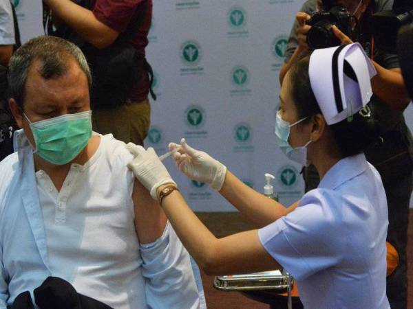 Thailand memulakan program vaksinasi Covid-19
