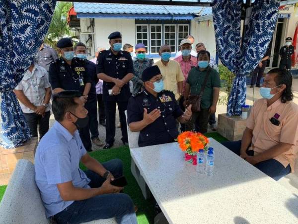 Polis Kelantan pantau SOP di bazar Ramadan