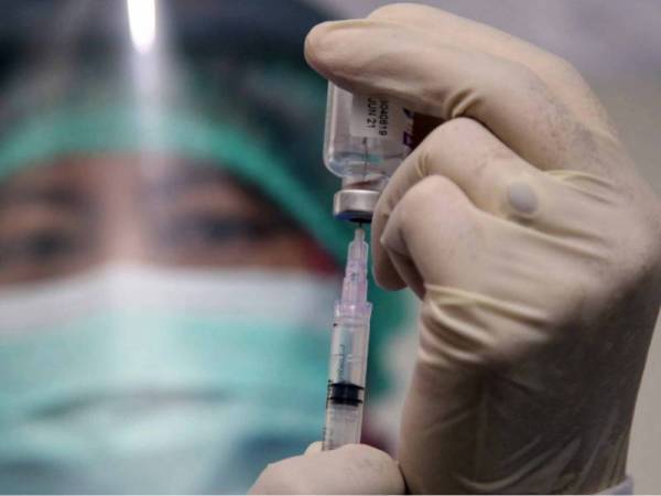 Suntikan vaksin: Penduduk Kinta perlu ke PPV Stadium Indera Mulia