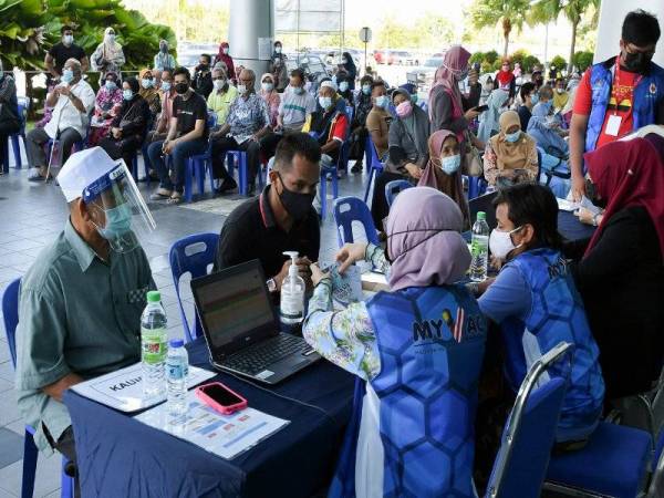 Malaysia sasar 200,000 dos suntikan menjelang akhir Julai