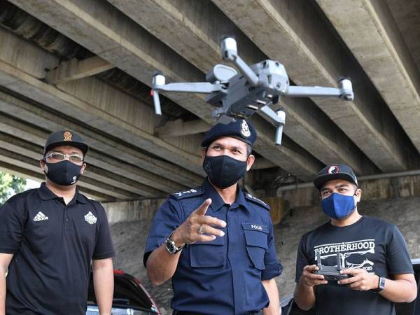 Polis Terengganu guna dron pantau suhu individu di tempat awam