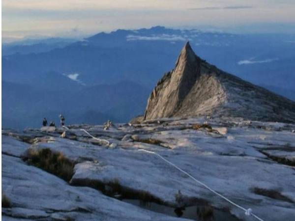 Vaksinasi persiap malim Gunung Kinabalu terima pelancong