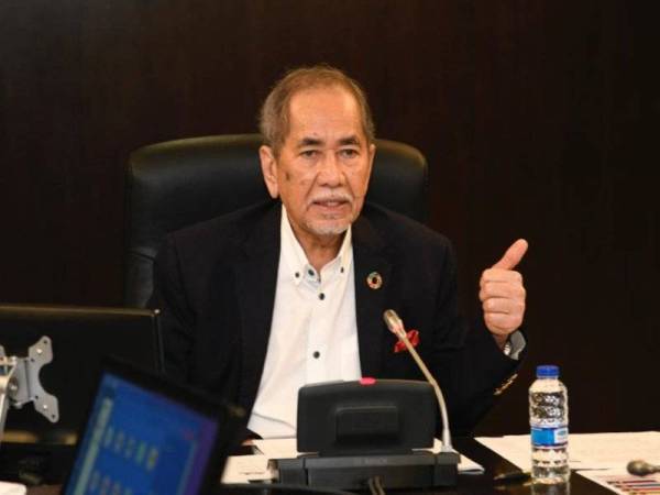 Ramai tidak patuhi SOP semasa sambutan perayaan di Sarawak