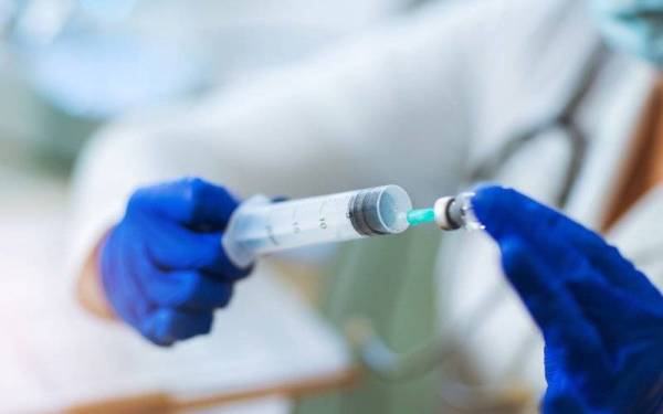Kadar vaksinasi lengkap melebihi 70 peratus di Lembah Klang