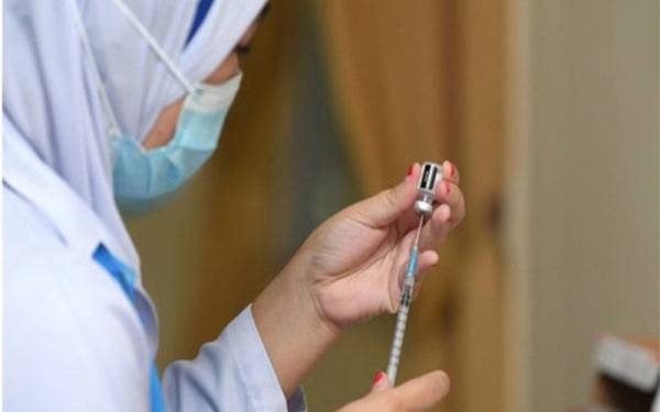 Vaksinasi remaja bawah 18 tahun di Sarawak mulai Rabu