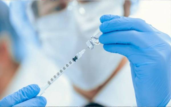 UK mula kempen dos penggalak vaksin Covid-19