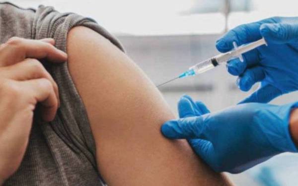 Penjawat awam enggan ambil vaksin dikenakan tindakan mulai esok