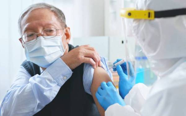 9.77 peratus populasi dewasa di Labuan terima dos penggalak vaksin