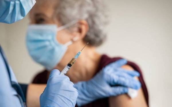 97.1 peratus dewasa lengkap dua dos suntikan vaksin Covid-19
