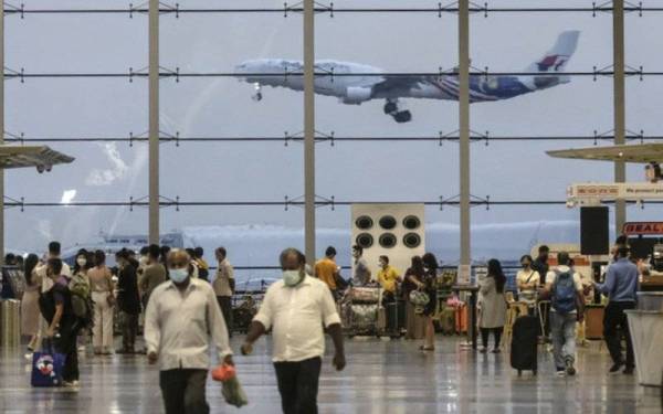 IATA gesa kerajaan batalkan larangan perjalanan udara