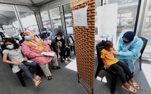 Hampir 170,000 kanak-kanak di Malaysia telah divaksin