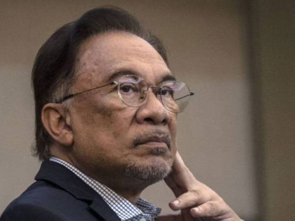 Anwar Ibrahim positif Covid-19