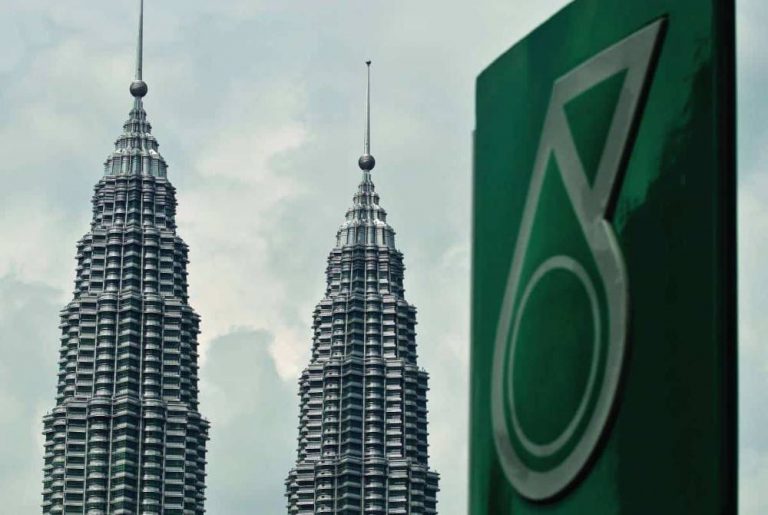 Petronas mahu sumbang RM2 bilion dalam dana KWAN
